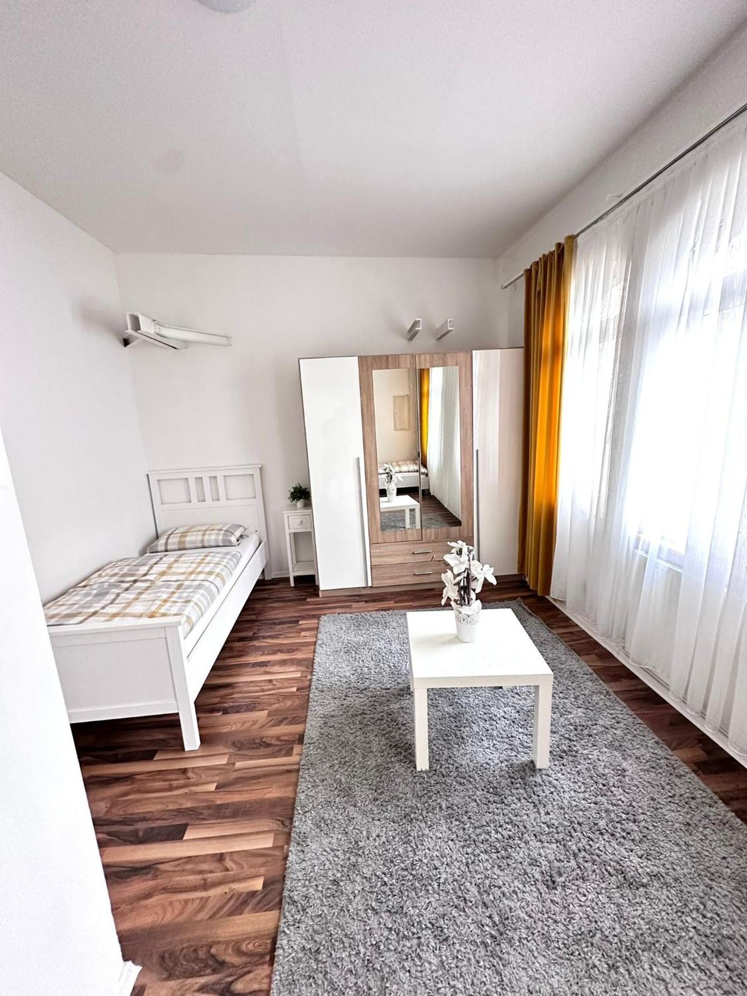 Ganze Citywohnung 4 Schlafzimmer Hannover Eksteriør billede